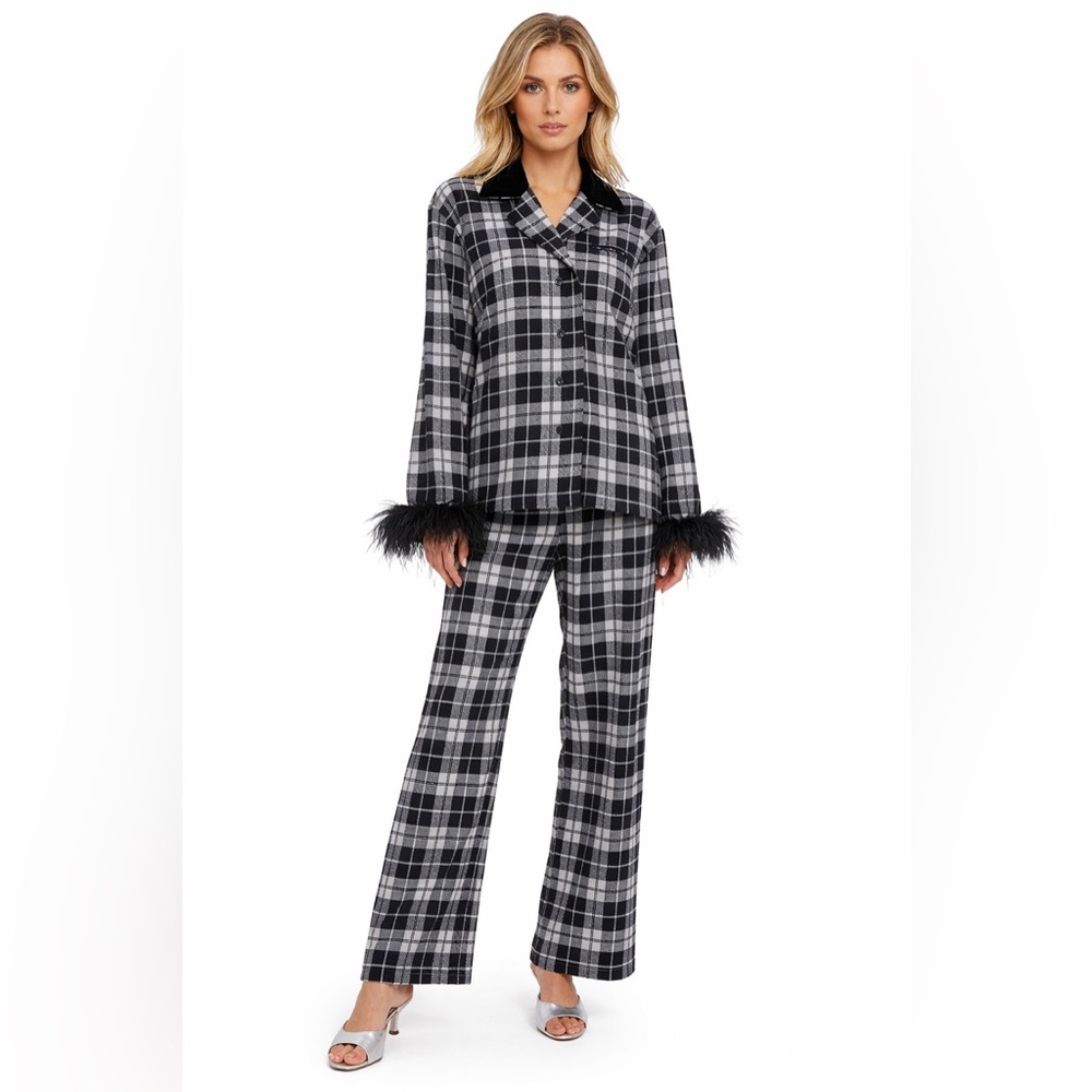 Sleeper Feather Trim Plaid Flannel Pajama Set Black & White Sz Small‎ NWT